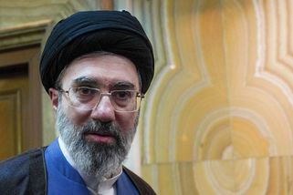 „Srazíme Izrael a USA na kolena.“ Írán odmítá návrhy na deeskalaci - Novinky